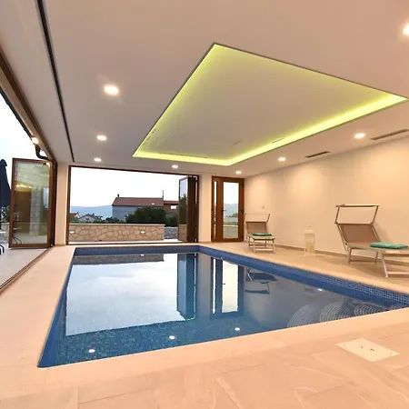 Villa Muskatel Krk -with Heated Covered Pool *