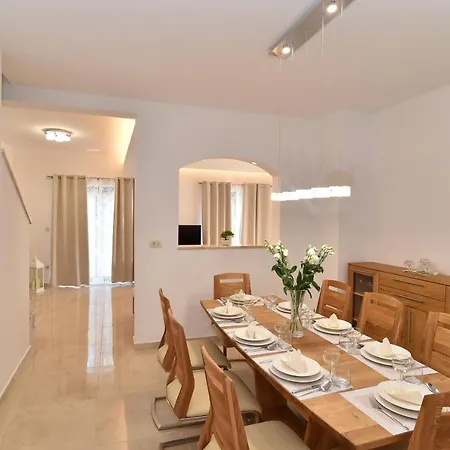 Muskatel Krk -with Heated Covered Pool * Brzac