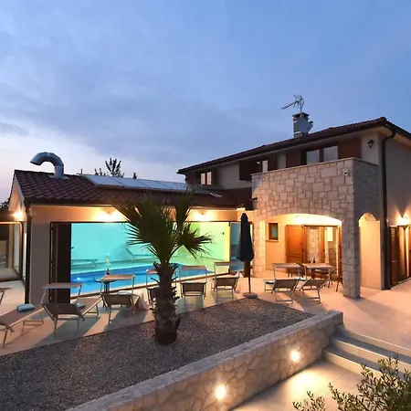 Muskatel Krk -with Heated Covered Pool Villa Brzac