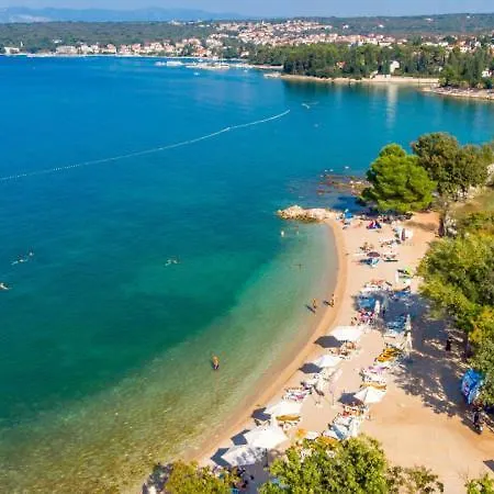 Muskatel Krk -with Heated Covered Pool Vila Brzac