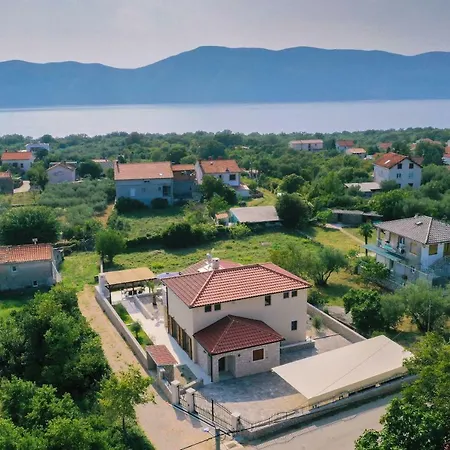 Villa Muskatel Krk -with Heated Covered Pool Brzac