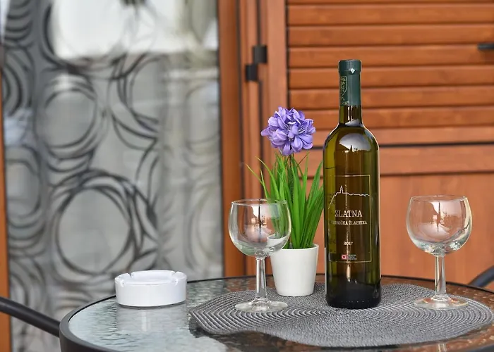 Muskatel Krk -with Heated Covered Pool Vila Brzac