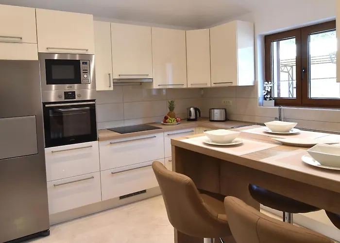 Muskatel Krk -with Heated Covered Pool Villa *