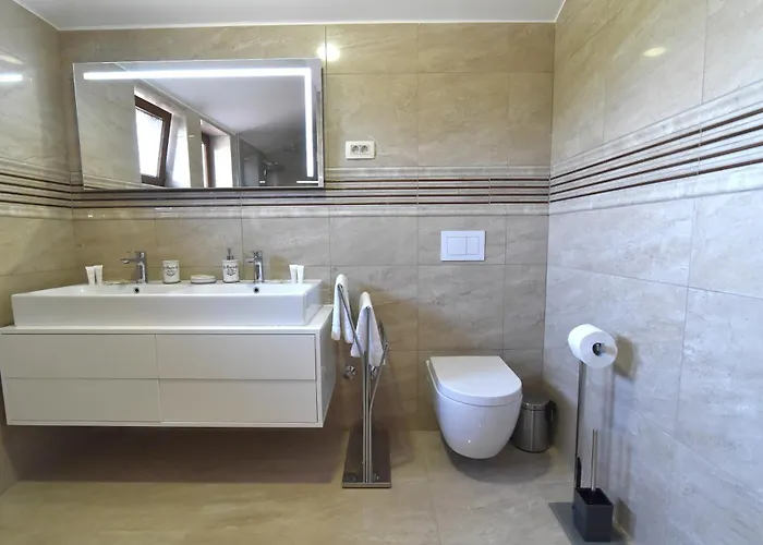 Muskatel Krk -with Heated Covered Pool