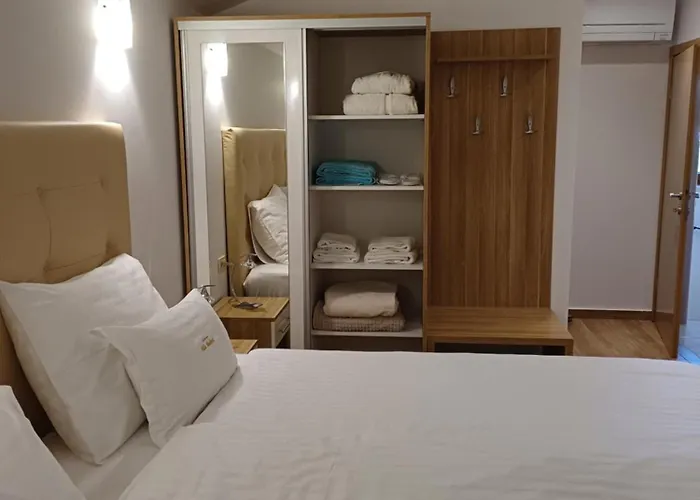 Vila Muskatel Krk -with Heated Covered Pool *