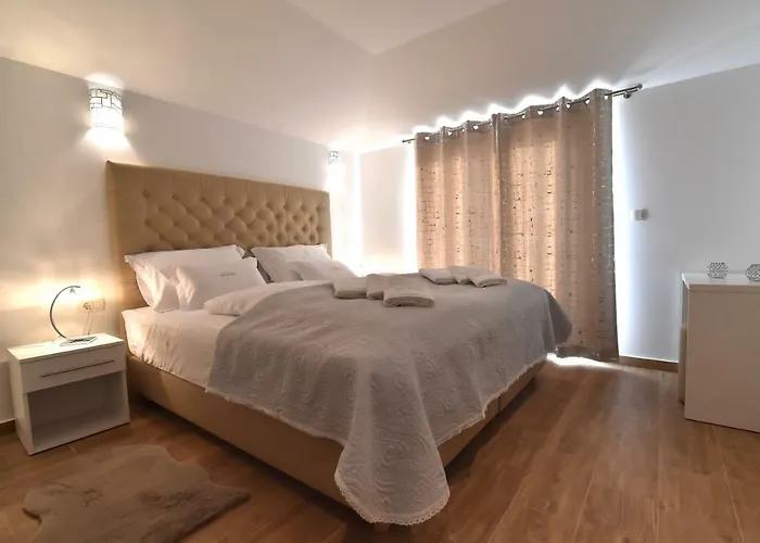 Vila Muskatel Krk -with Heated Covered Pool *