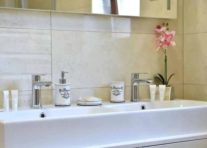 Villa Muskatel Krk -with Heated Covered Pool *