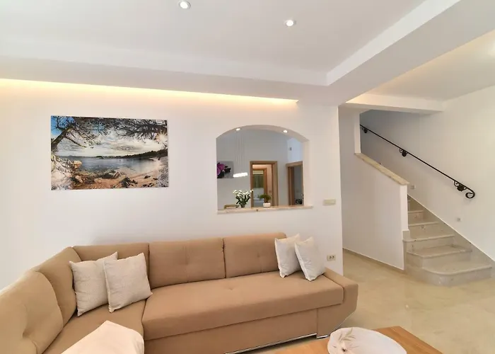 Muskatel Krk -with Heated Covered Pool * Brzac